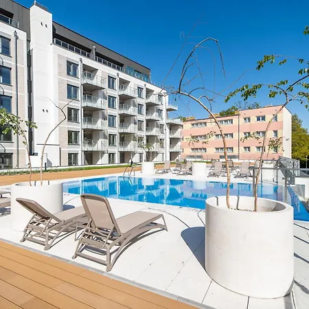 FARO Apartamenty Nadmorskie Tarasy przy Latarni Morskiej Baseny w cenie Pools inklusive-3